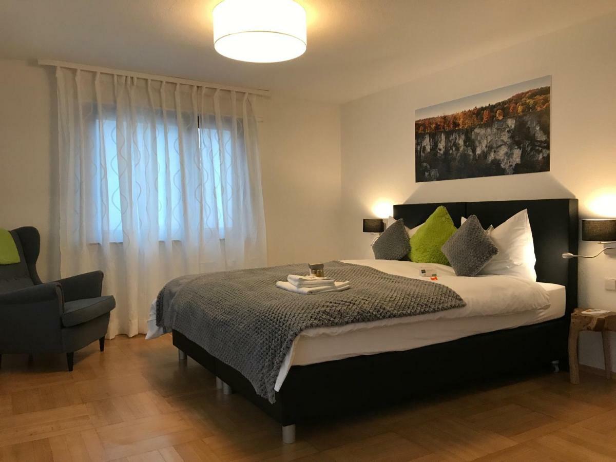 Ferienhaus Vier Jahreszeiten Bad Urach Extérieur photo